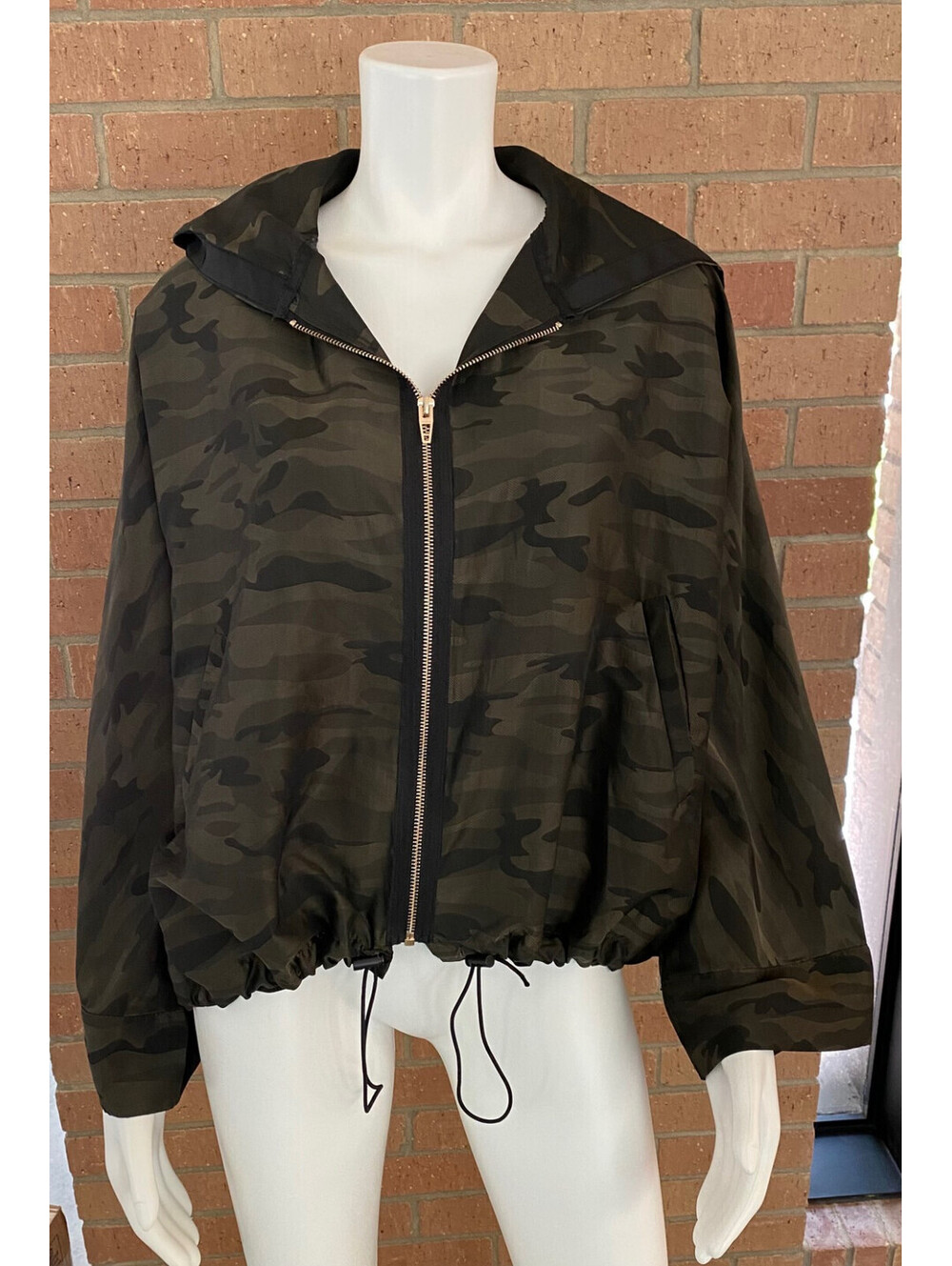 Women's BLANKNYC denim 'CAMO WE NOT' zip front WINDBREAKER JACKET hooded MEDIUM
